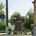 Памятник атаману Платову на коне