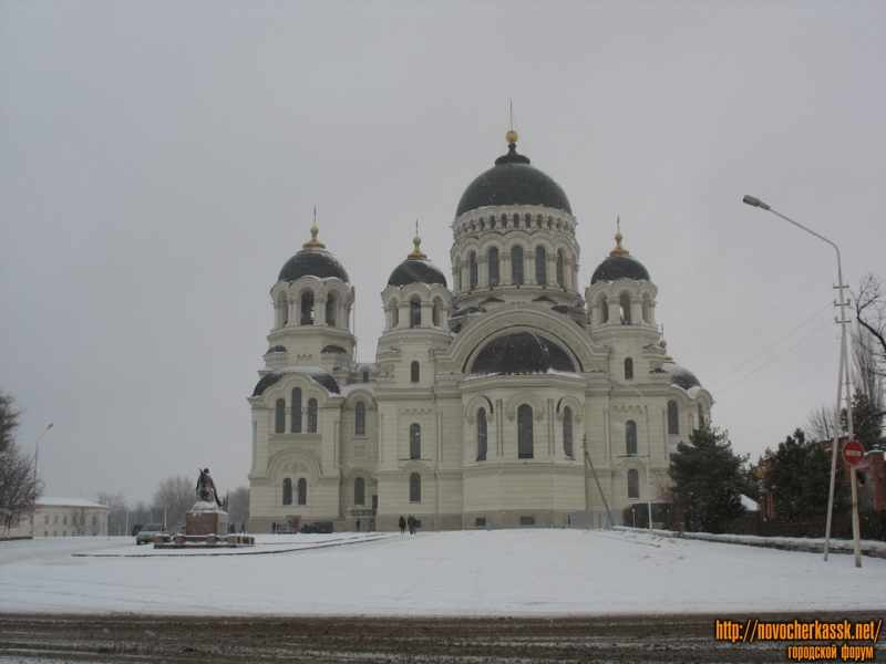 Новочеркасск: Зимняя площадь Ермака
