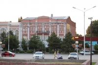 Проспект Платовский, бывший Дом Пионерии