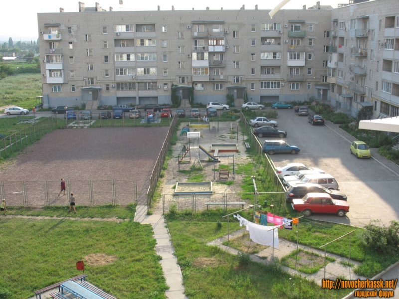 Новочеркасск: Двор в микрорайоне Восточный