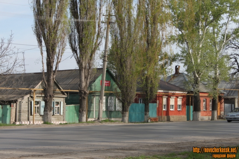 Новочеркасск: Дома на улице Гагарина