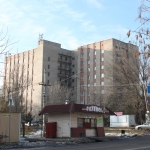 Двенадцатое общежитие (пересечение Троицкой и Михайловской)