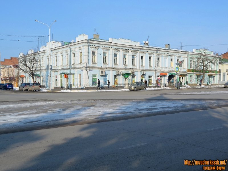 Новочеркасск: Здание гостиницы «Центральной»