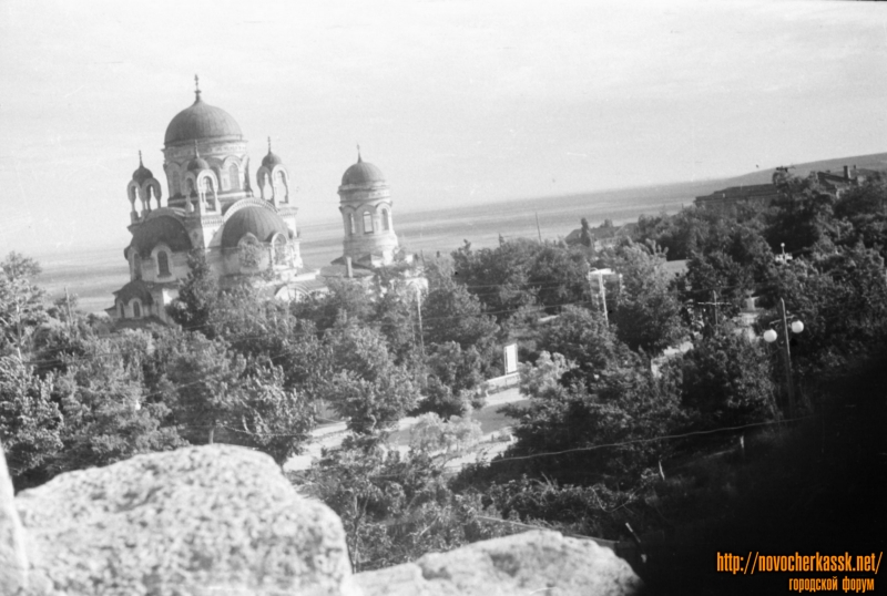 Новочеркасск: Вид на Александро-Невский храм с кургана