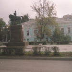 Памятник Платову возле Соборной площади