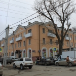 Улица Думенко, 5 / улица Богдана Хмельницкого, 54