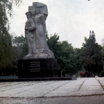 Памятник Подтёлкову и Кривошлыкову
